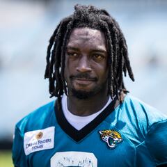 Tennessee Titans firman a Calvin Ridley y Mason Rudolph