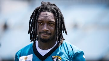 JACKSONVILLE, FLORIDA - MAY 30: Calvin Ridley #0 of the Jacksonville Jaguars looks on during an offseason workout on May 30, 2023 at TIAA Bank Field in Jacksonville, Florida. (Photo by James Gilbert/Getty Images)