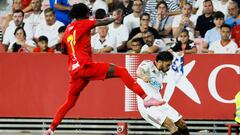 Suazo encanta a España: esto hizo en un nuevo partido del Sevilla