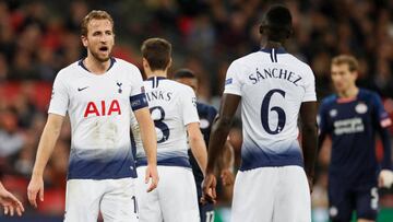 Un doblete de Kane revive al Tottenham de D&aacute;vinson