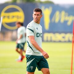 Oficial: Alcaraz, refuerzo de última hora del Granada