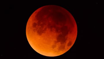 La próxima semana, los estadounidenses serán testigos de un eclipse total de luna. ¿Cuándo será y desde dónde se verá? Fechas y lugares en USA 2025.
