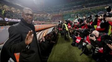 Se retiró del fútbol en 2012 en Botafogo para asumir en el Milan, pero en el cuadro rossoneri estuvo lejos de reeditar su palmarés como múltiple campeón de la Champions League, en Italia, España y Holanda.