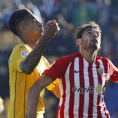 Martos se gana un contrato con el primer equipo del Almería
