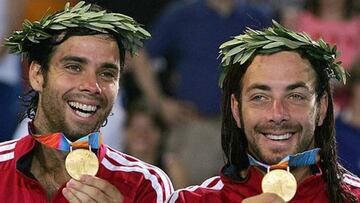 Fernando Gonz&aacute;lez y Nicol&aacute;s Mass&uacute; lograron el primer oro ol&iacute;mpico para Chile en Atenas 2004.