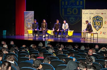 Nacho Vidal, baño de masas en su ciudad natal
