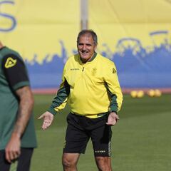 La RFEF le pide a Las Palmas que no viaje y Tebas lo avala