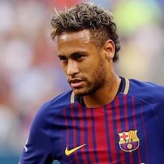 Top 10 de los fichajes más caros: Neymar, líder destacado