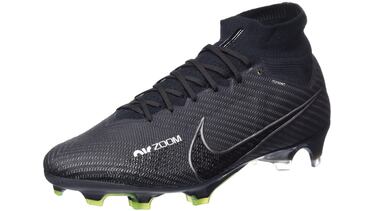 10 regalos de Navidad para amantes del fútbol: camisetas, botas, balones y más