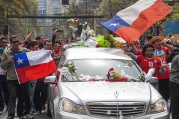 Cientos de personas llegaron hasta el funeral del ex comentarista deportivo.