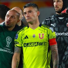 Charles Aránguiz responde con todo a presidente de Independiente: “Nuestros hinchas...”