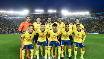 America team group during the Semi-Final second leg match between America and Cruz Azul as part of the Liga BBVA MX, Torneo Clausura 2025 at Ciudad de los Deportes Stadium on May 18, 2025 in Mexico City, Mexico.