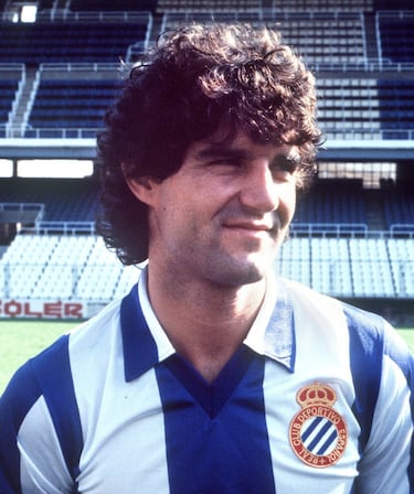 Espanyol (1976-1977, 1978-1979, 1981-1982) - Barcelona (1979-1981).