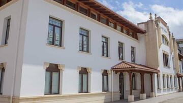 Cierra un colegio en Mungia tras detectar varios positivos