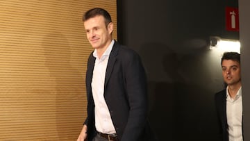 Mikel González: “Apuraremos hasta el final del mercado”