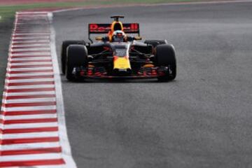 Daniel Ricciardo en el tercer día de pretemporada en Montmeló.