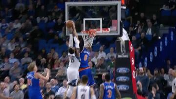 Lo tenía hecho... Pero apareció Porzingis: ¡menudo tapón!