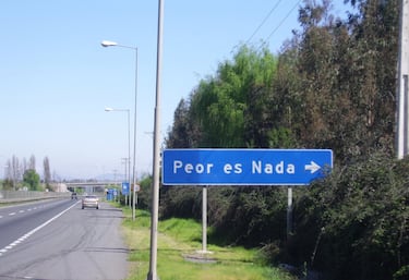 Localidad rural chilena famosa por tener uno de los nombres más singulares y llamativos del mundo. Se encuentra en la comuna de Chimbarongo, en la Región del Libertador Bernardo O'Higgins (la Sexta Región). El nombre proviene de una popular anécdota o leyenda del siglo XIX relacionada con una herencia de tierras.