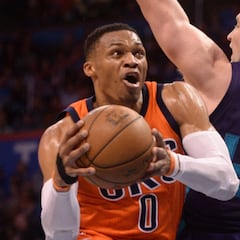 Westbrook: no hubo milagro pero la historia ya está ahí: ¡40!