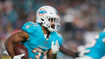 The Miami Dolphins released running back Raheem Mostert and the Las Vegas Raiders have picked him up for the 2025 season.