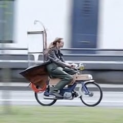 Construyen una moto que funciona con gas de lagos y charcas