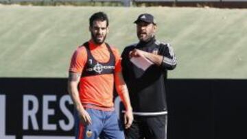 Negredo y Nuno en un entrenamiento del Valencia.