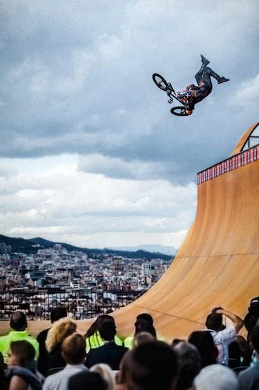 Conociendo a Coco Zurita, un grande del BMX que mejora las vidas de los demás