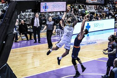 Fuerza Regia derrotó 114-64 a Correcaminos en LNBP