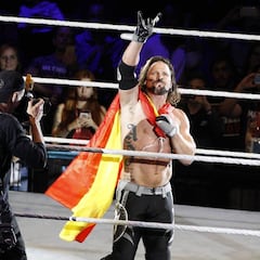 AJ Styles acaba con Mahal ante una entregada afición española
