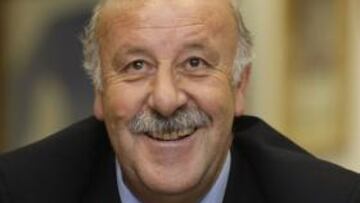Del Bosque recoge el premio al mejor seleccionador mundial del 2009