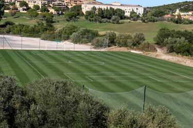 Pozas de agua helada, antídoto a los 60 partidos en Montecastillo