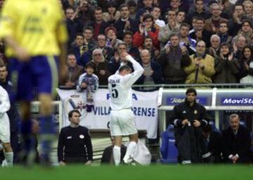 Zidane fue el otro goleador del partido junto a Morientes. Marc¨® el segundo gol a los 33 minutos de juego. Un remate raso y ajustado al palo izquierdo. En el minuto 71 fue sustituido.