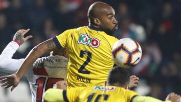 Futbol, Curico Unido vs Universidad de Concepcion. Tercera fecha, segunda vuelta Campeonato 2019. El jugador de Universidad de Concepcion Gernan Rolin despeja de Cabeza el Balon contra Curico Unido durante el partido de primera division realizado en el estadio La Granja,Chile. 09/08/2019 Jose Robles/Photosport********