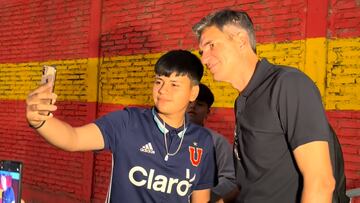 Así se despidió Pellegrino de la U en Santa Laura: la escena emociona a todos