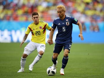 Juan Quintero y Yuto Nagatomo.