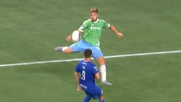 El golazo de Pedro de la Vega con Seattle Sounders que esta nominado al Premio Puskas