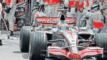 <b>LUCHA FUERA DE LA PISTA. </b>McLaren tendrá a Ferrari como rival en los circuitos... y en los tribunales.