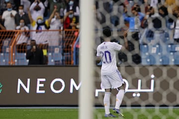 Vincius abrió el marcador y marcó el 0-1.