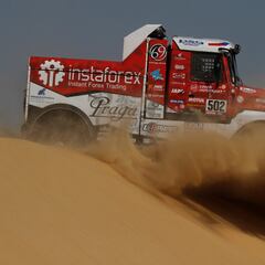 Dakar Rally death sees truck racer withdrawal