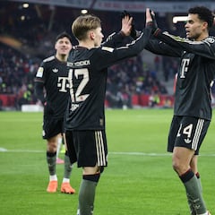 Karl: doblete y disculpas por su escarceo con el Madrid