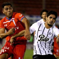 La UC se enredó con Libertad y debuta con una caída en la Copa