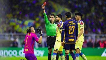 Expulsiones, el calvario de Tigres en las finales ante América