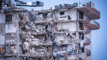 Colombianos en el derrumbe de edificio en Miami. Conozca qu&eacute; ha dicho la Canciller&iacute;a sobre los connacionales que viv&iacute;an all&iacute; y cu&aacute;ntos desaparecidos hay.