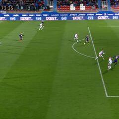 Este control y la definición bien valen la vuelta de Pedro León