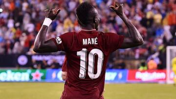 Mané durante un amistoso entre el Manchester City y el Liverpool