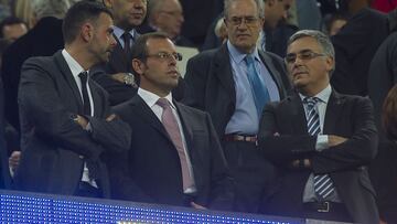 01/11/13  PARTIDO PRIMERA DIVISION 
 BARCELONA  -  ESPANYOL 
 PALCO SANDRO ROSELL  JOAN COLLET PRESIDENTE