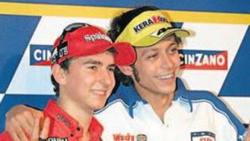 <b>LORENZO Y ROSSI. </b>Ésta fue la primera imagen juntos de los pilotos que compartirán marca en 2008.