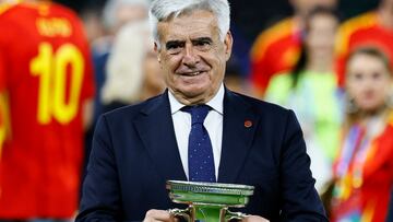 Soccer Football - Euro 2024 - Final - Spain v England - Berlin Olympiastadion, Berlin, Germany - July 14, 2024 Spain Football Federation president Pedro Rocha with the trophy after the match REUTERS/Wolfgang Rattay