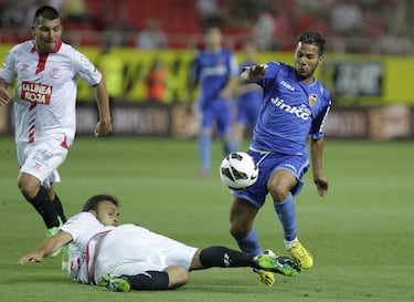 El 1 de junio de 2013 el Valencia visitaba el Pizjuán. Si ganaba se metía en la Champions tras un gran remontada con Valverde. El Sevilla le aguó la fiesta con cuatro goles de Negredo. Por el Valencia marcaron Banega y Soldado (2).