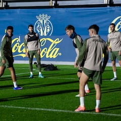 Mouriño, Foyth y Pedraza alegran a Marcelino